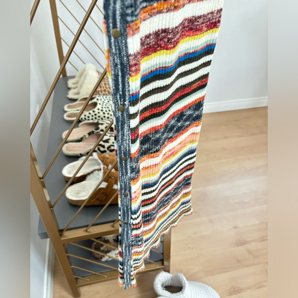 Moving Sale! ALL kind offers accepted!! - Picture 5 of 8